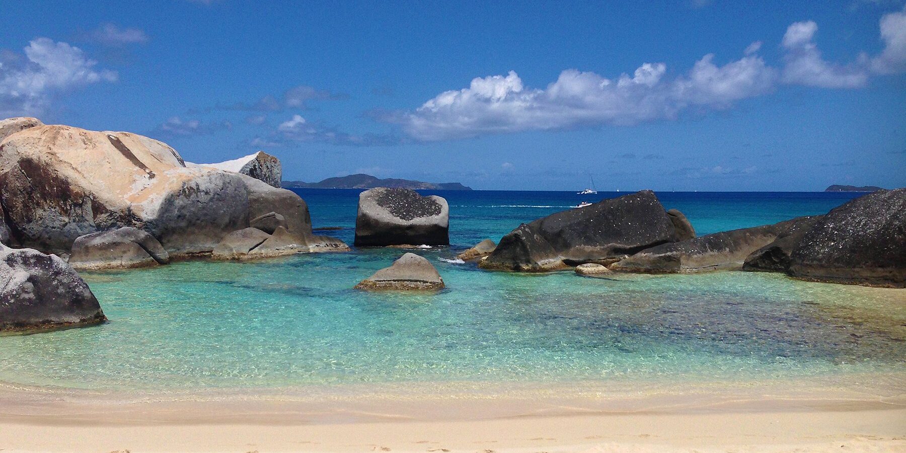 Picturesque Spring Bay: A Vacation Worth Dreaming About